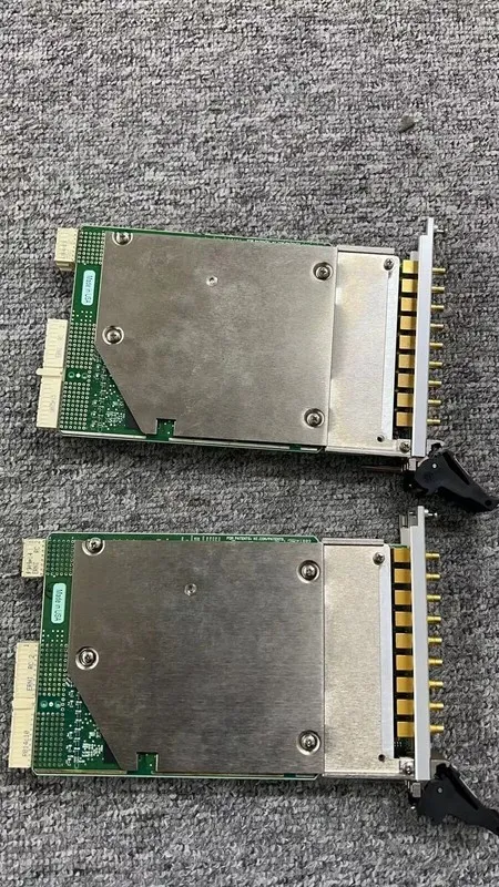 Осциллограф PXI-5105