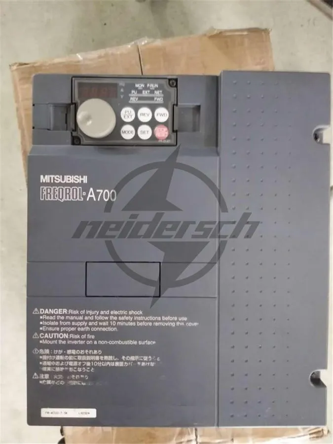 Частотный преобразователь Mitsubishi FR-A720-7.5K 220V 7.5KW inverter