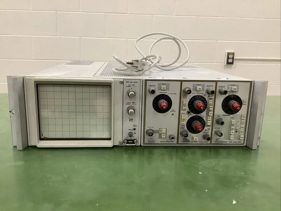 Осциллограф Tektronix D12 Dual Beam Oscilloscope 5103N