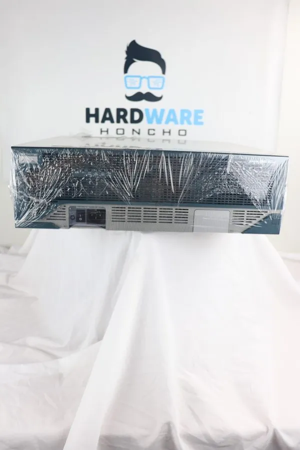 Маршрутизатор Cisco 3845 3800 Series V01 Integrated Services Router