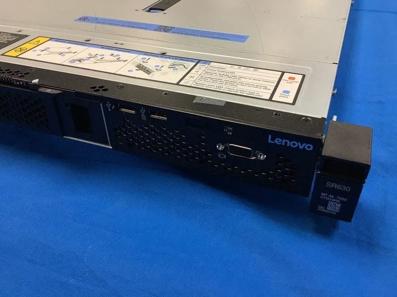 Сервер Lenovo ThinkSystem SR630 8bay 2.5" 01PE248 DDR4 CTO Server 1CPU NO RAM/Ba — фото лота 2