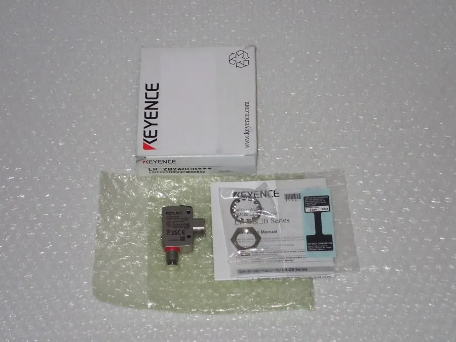 Датчик Keyence LR-ZB240CB Laser Sensor Free / F