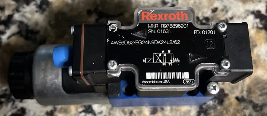 Пневмораспределитель Rexroth 4WE6D62 EW110N9K4 Hydraulic Solenoid Directional Sp — фото лота 1