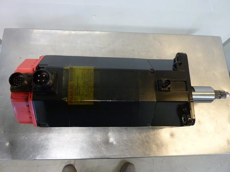 Серводвигатель FANUC aM30/3000 A06B-0166-B675#0016-R AC SERVO MOTOR 3.8Kw 2000RP