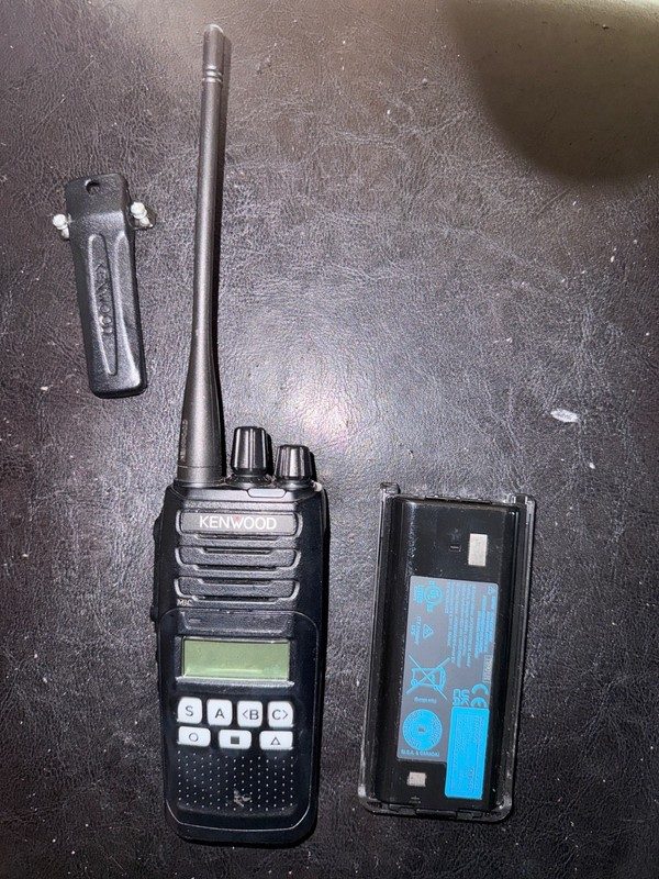 Радиостанция Kenwood NX-1000 Series (NX-1300-K5) UHF Transceiver Two-Way Radio