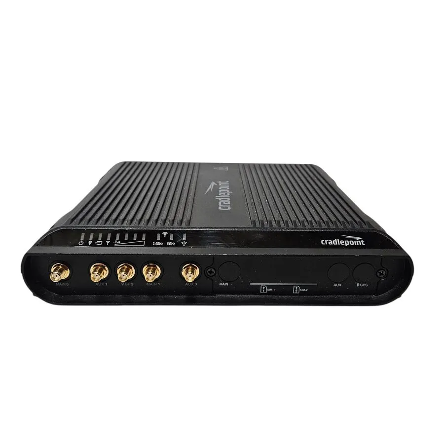 Маршрутизатор Cradlepoint IBR1700-1200M-B Ruggedized Mobile Wireless Router 4G