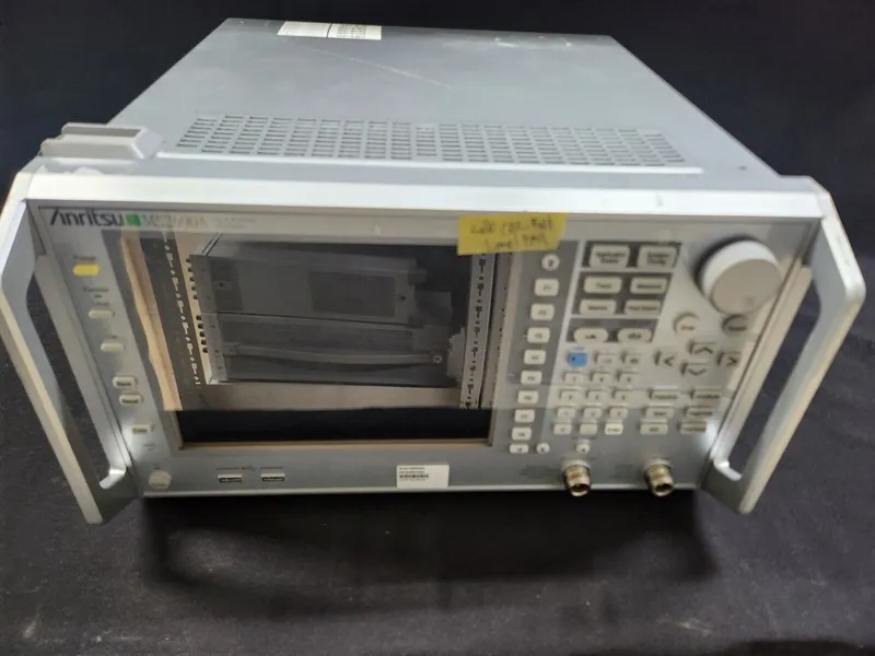 Анализатор Anritsu MS2690A: Signal Analyzer, 50Hz 6GHz, AS-IS Selling