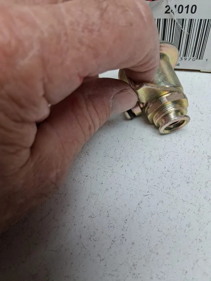 Трубопроводная арматура Delphi FP10387 Fuel Injection Pressure Regulator — фото лота 2