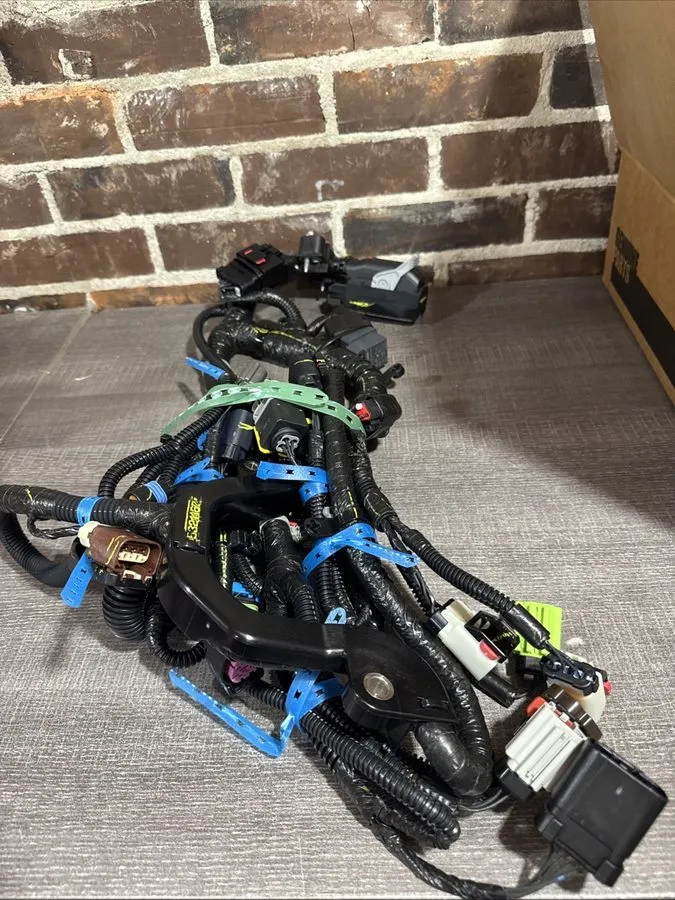 Модуль Cummins ETR Control Module Wiring Harness 5332303 — фото лота 1