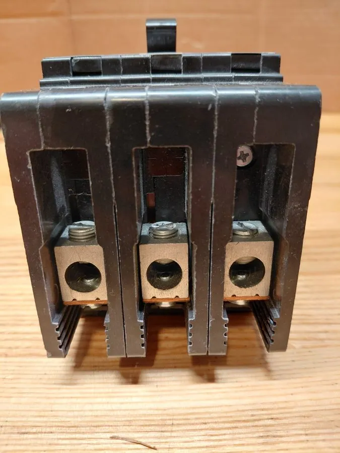 Автоматический выключатель Square D EDB34080 N 80A 480V 3 Poles Miniature Circui
