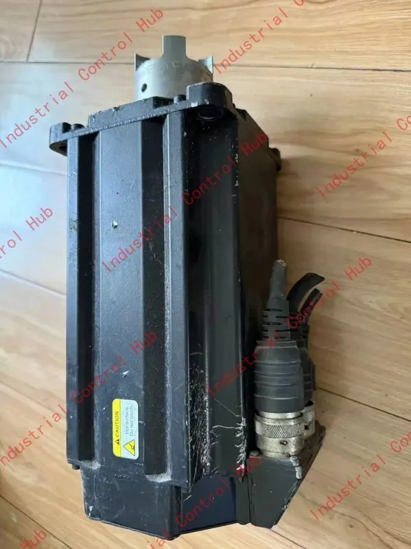 Серводвигатель Allen Bradley MPL-B540K-MJ24AA, 7064-05-4204 AC Servo Motor — фото лота 4