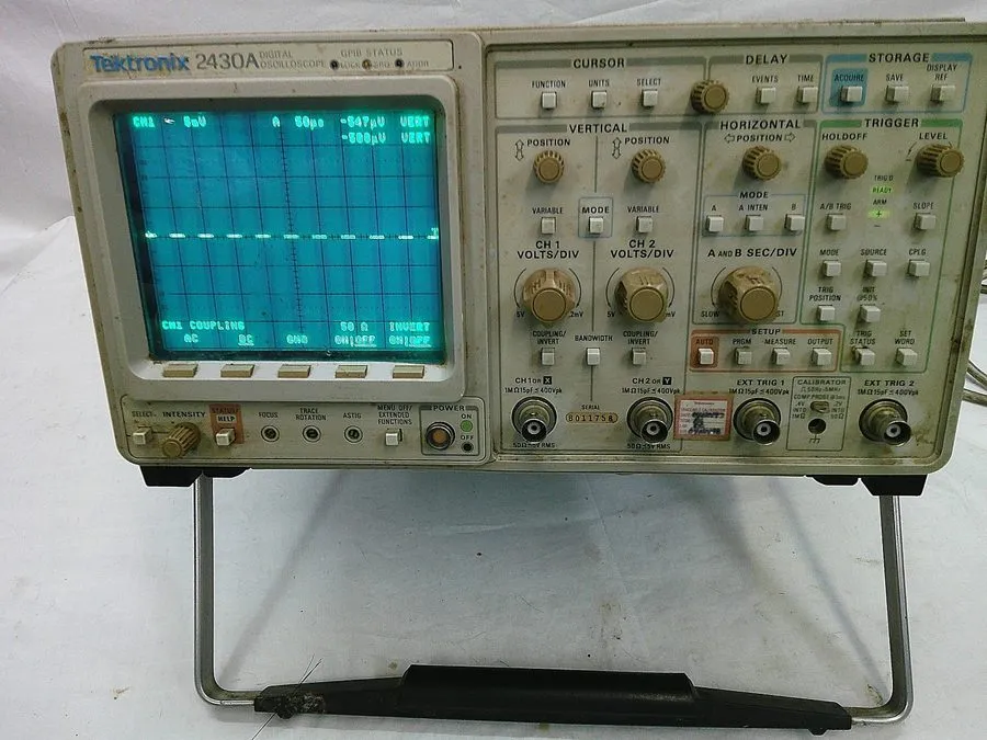 Осциллограф Tektronix 2430A 2 Channel Digital Oscilloscope 150 MHz