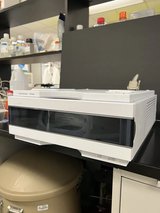 Хроматограф Agilent 1100 Series ALS Therm Autosampler Thermostat HPLC G1330B