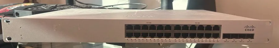 Коммутатор Cisco Meraki MS250-24P 24-Port PoE+ Layer 3 Switch 370W 10G SFP+