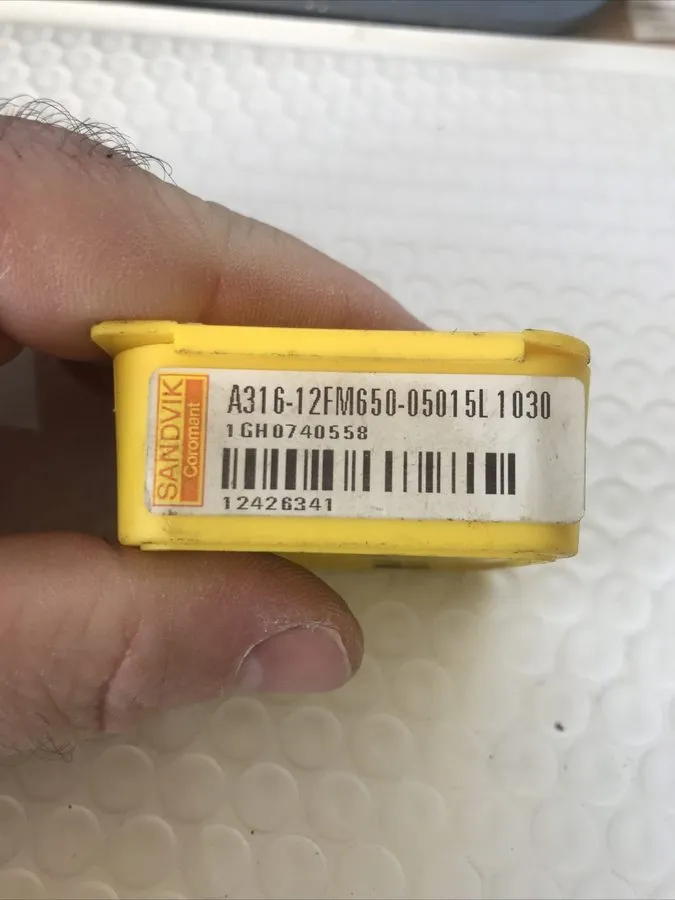 Режущий инструмент Sandvik A316 12FM650-05015L 1030 Grade Carbide Insert — фото лота 2