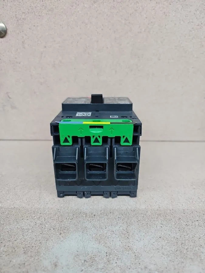 Автоматический выключатель SQUARE D BDL36100 PowerPact B CIRCUIT BREAKER BD100 3 — фото лота 2