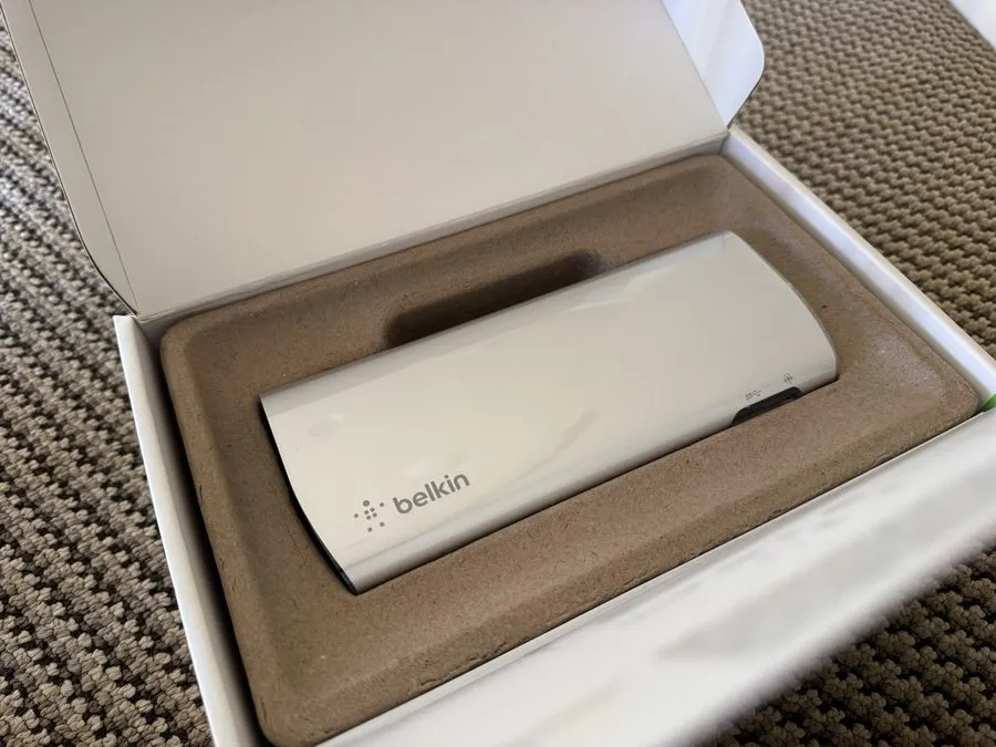 Док-станция BELKIN Thunderbolt 3 Express Dock HD Docking Station (F4U095)