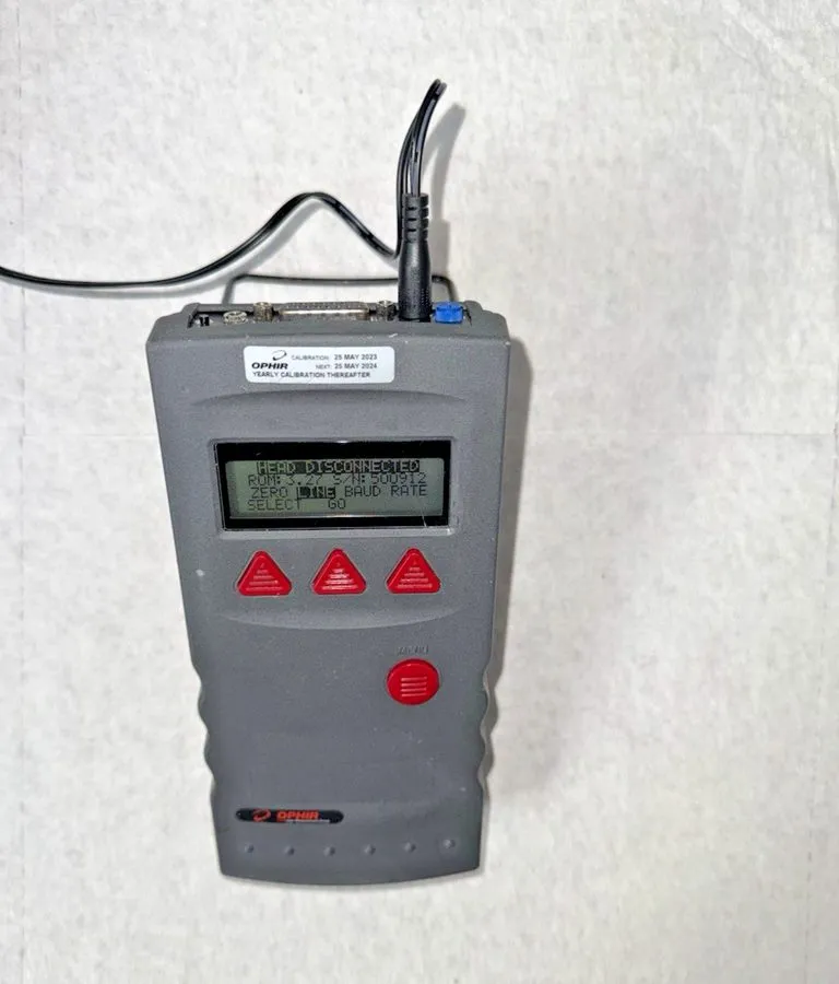 Дисплей OPHIR Laser power meter NOVA DISPLAY 1Z01500 + SENSOR FL600A-BB-65 7Z027 — фото лота 1