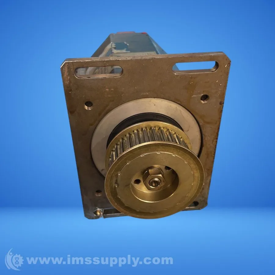 Серводвигатель FANUC α6/2000 AC Servo Motor 140V 1.0kW 2000RPM A06B-0127-B077