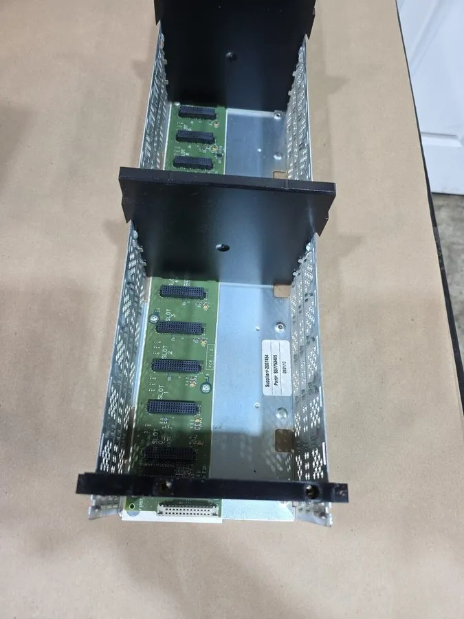 ПЛК ALLEN BRADLEY 1756-A17 ControlLogix PLC Chassis Rack 17 Slot 24VDC