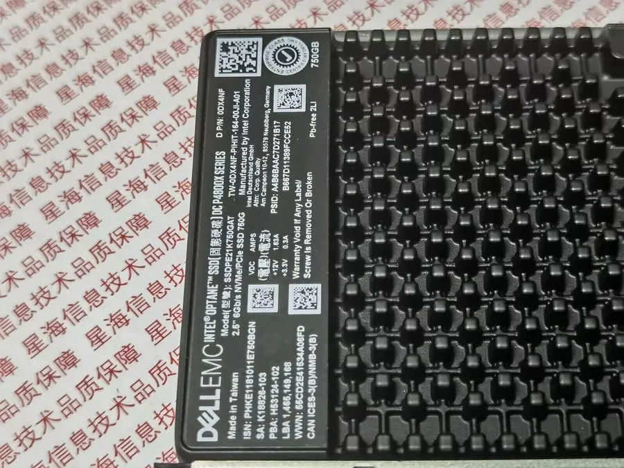 SSD-накопитель P4800X Intel 750GB Optane SSD DC SSDPE21K750GAT 2.5" 6Gb/S Nvme/P