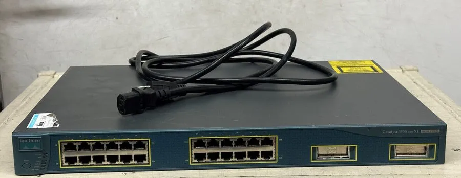 Блок питания Cisco WS-C3524-PWR-XL-EN Network Switch