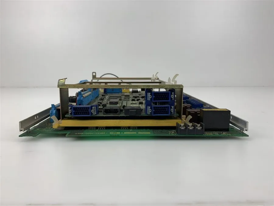 Шпиндель Fanuc A20B-2000-0220/04B Spindle Control Board — фото лота 1