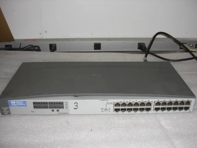 Коммутатор HEWLETT PACKARD J3295A PROCURVE 10/100 24-PORT ETHERNET HUB SHIP