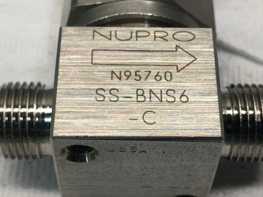 Клапан Swagelok SS-BNS6-C Bellows Valve 30 Day