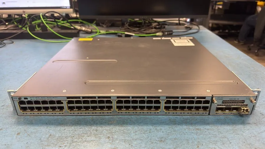 Коммутатор Cisco WS-C3750X-48T-E 48-Port Gigabit 3750X Switch With C3KX-NM-10G