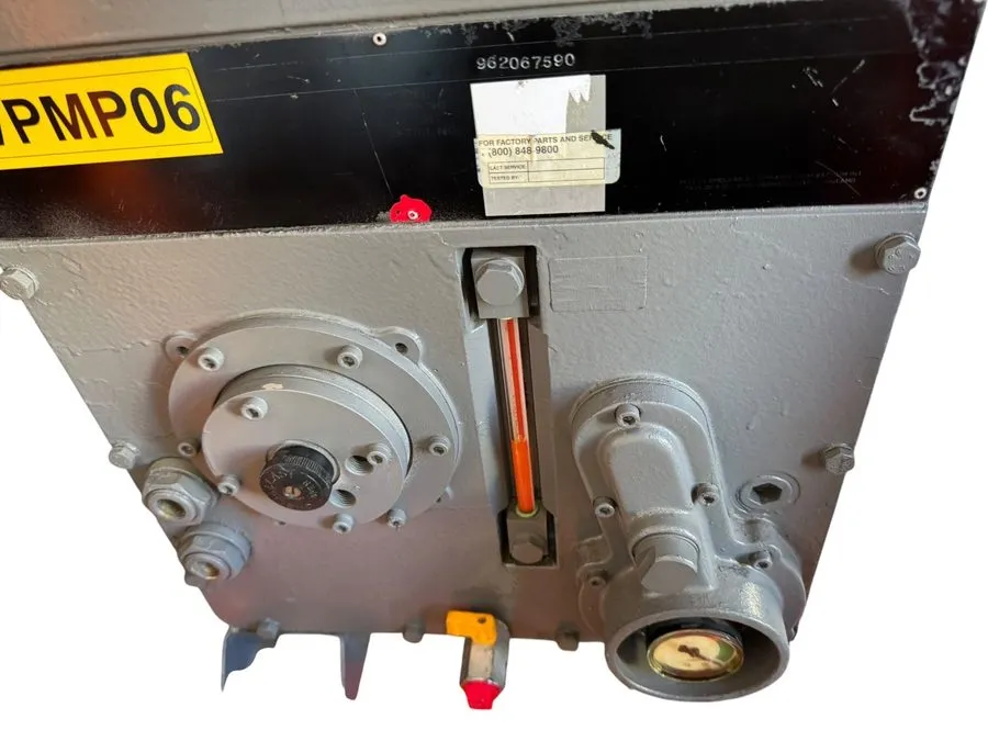 Насос BOC EDWARDS VACUUM PUMP E2M275 — фото лота 2