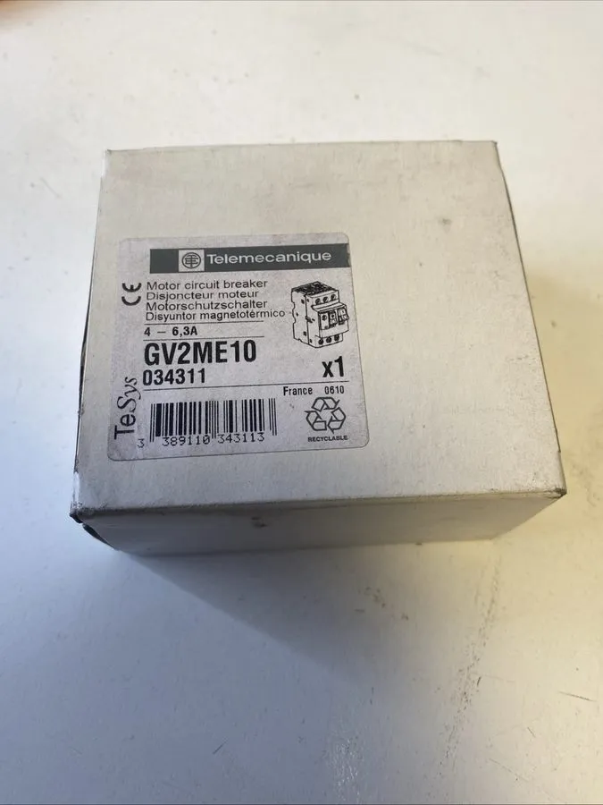 Автоматический выключатель Schneider Electric GV2ME10 Manual Motor Circuit Break — фото лота 1