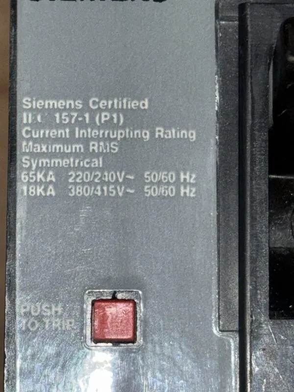 Автоматический выключатель Siemens Sentron ED43B040 Molded Case Circuit Breaker  — фото лота 2