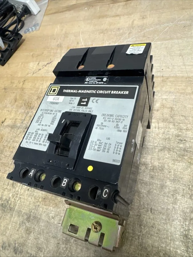 Автоматический выключатель Square D Circuit Breaker FH36060 60A 3 Pole 25kA @ 48