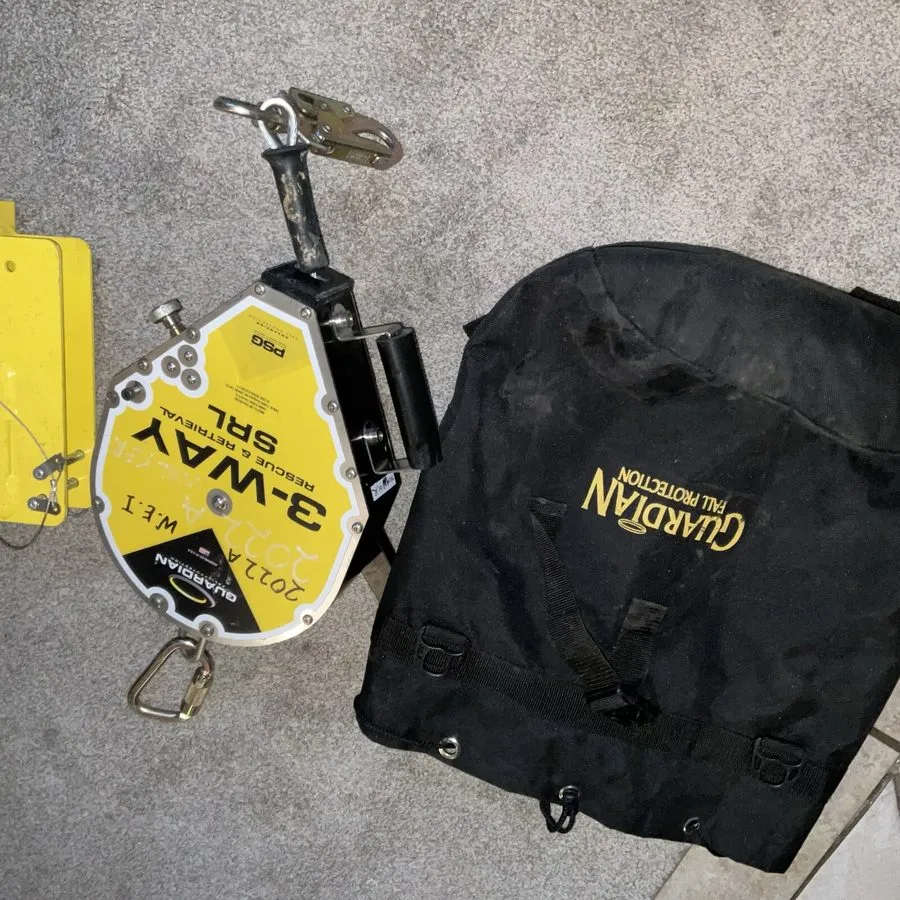 Складское оборудование guardian fall protection safety gear three way retractabl — фото лота 1