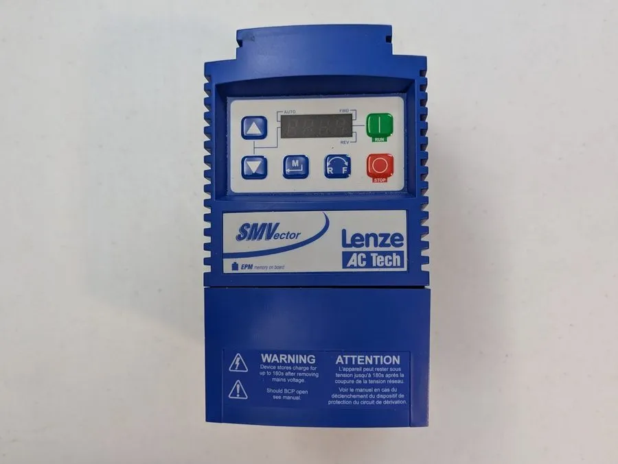 Частотный преобразователь Lenze AC Tech 2HP 480VAC ESV152N04TXB Variable Frequen