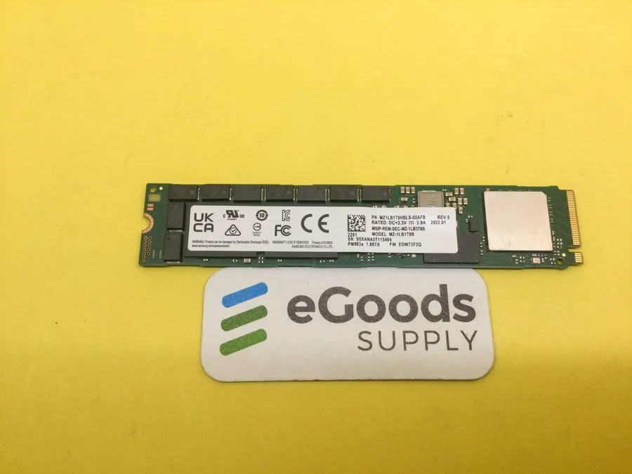 SSD-накопитель Samsung PM983a MZ-1LB1T9B SSD M.2 22110 NVMe PCIe 3.0x4 1.88TB