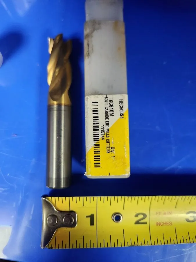 Режущий инструмент Kennametal HEC500S4 Carbide Square End Mill 9/16" x 1-1/4" Cu — фото лота 2