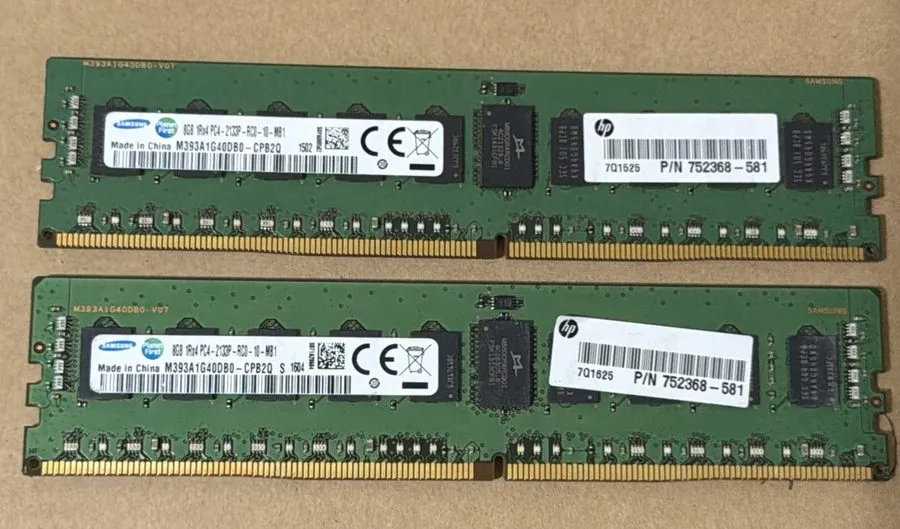 Модуль памяти Samsung 8GB DDR4-2133 ECC RDIMM Svr RAM PC4-17000 M393A1G40DB0-CPB