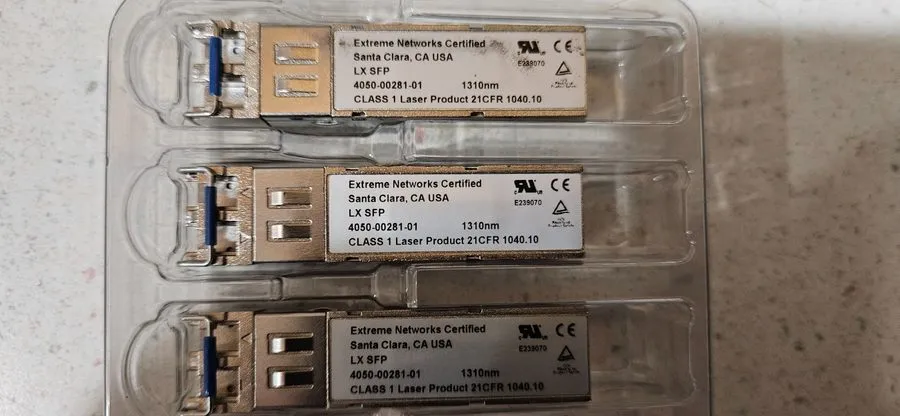 Трансивер 4050-00281-01 EXTREME 1000BASE, LX SFP, 1GBPS 1310NM — фото лота 1