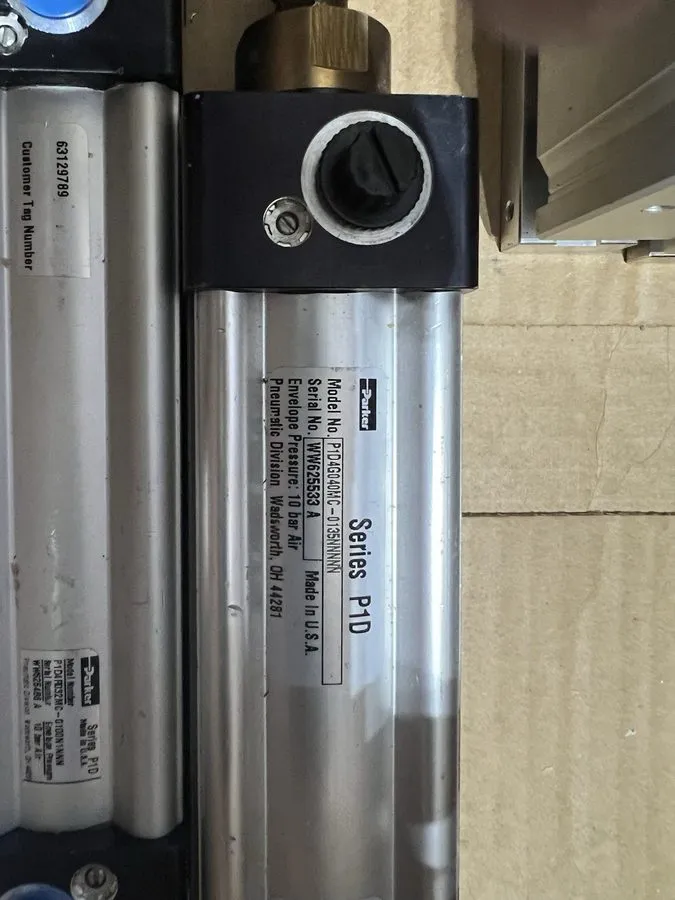 Пневмоцилиндр Parker P1D4G040MC-0135NNNNN Pneumatic Cylinder 40mm 135mm Stroke — фото лота 1