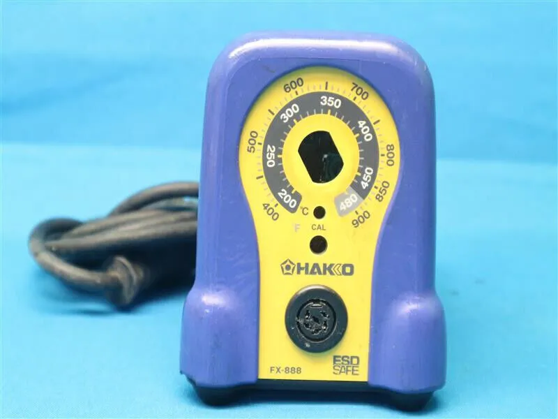 Паяльная станция Hakko FX-888 Soldering Station AS IS with No Knob 230V 70W 50/6
