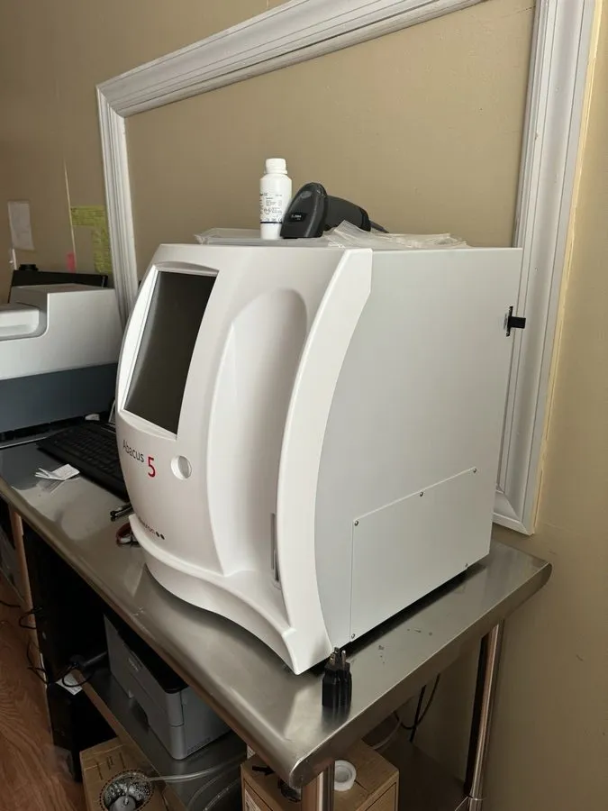 Анализатор Siemens ADVIA 560 Hematology Analyzer 5-Part Differential — фото лота 2