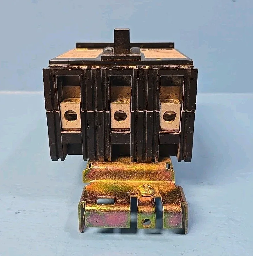 Автоматический выключатель Square D FH36100 100A 25KAIC @ 480V 3-Phase I-Line Ci — фото лота 2