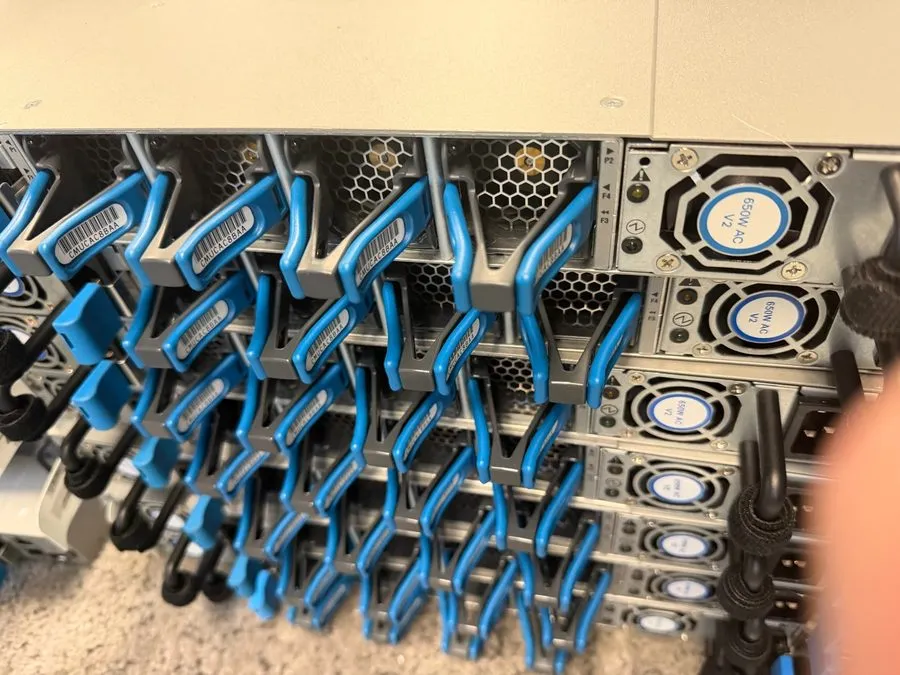 Трансивер Cisco N9K-C93108TC-EX 9000 48-Port 10GBase-T 6-Port 100G QSFP28 2 AC