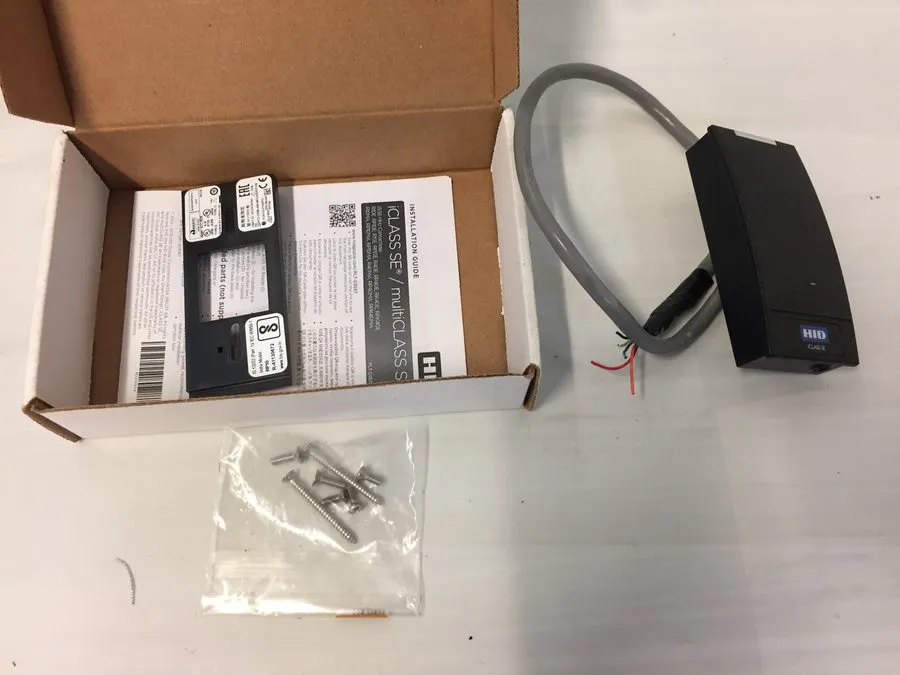 Оборудование видеонаблюдения HID 900NTNNEK00000 iCLASS SE R10 Mini Mullion er