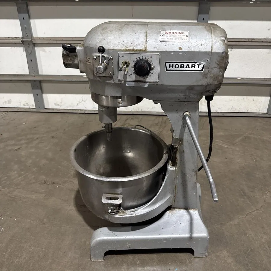 Миксер Hobart A-200T 20 qt Commercial Dough Mixer With Bowl 3 Speed Timer