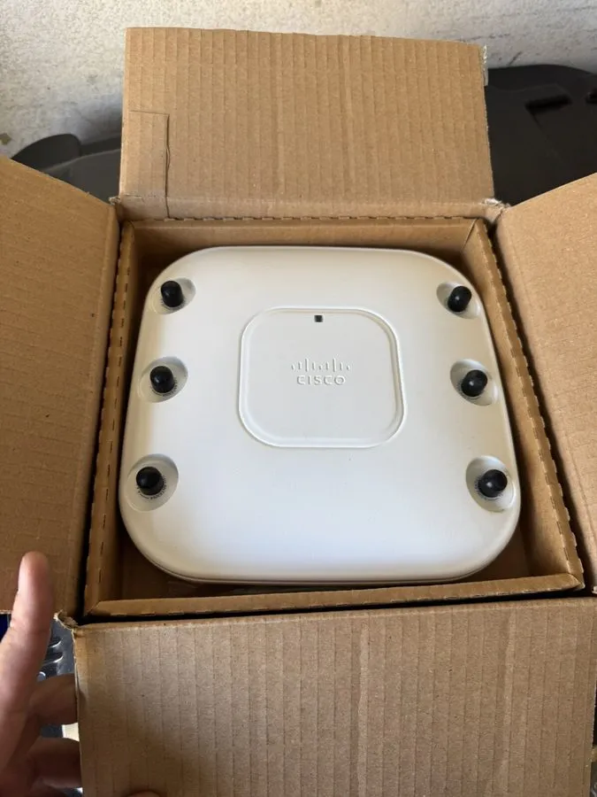 Точка доступа Cisco Access Point AIR-CAP3502E-A-K9