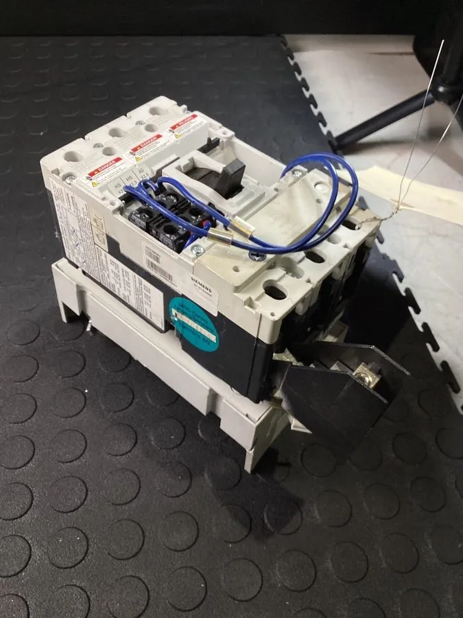 Автоматический выключатель Siemens NDX3B100 NDGA 100 Amp 600 VAC Circuit Breaker