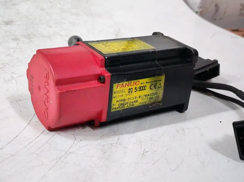 Серводвигатель GE FANUC A06B-0113-B178 0.5/3000 AC SERVO MOTOR